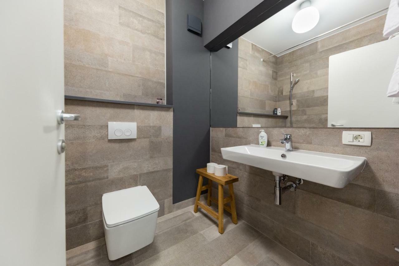 דירה The Shades Of Grey-tranquil 4th-floor Baneasa Area בוקרשט