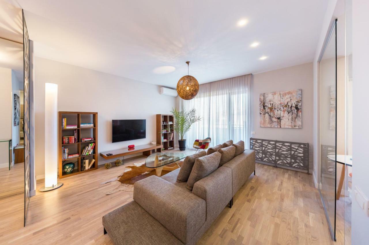 The Shades Of Grey-tranquil 4th-floor Baneasa Area Apartamento Bucarest