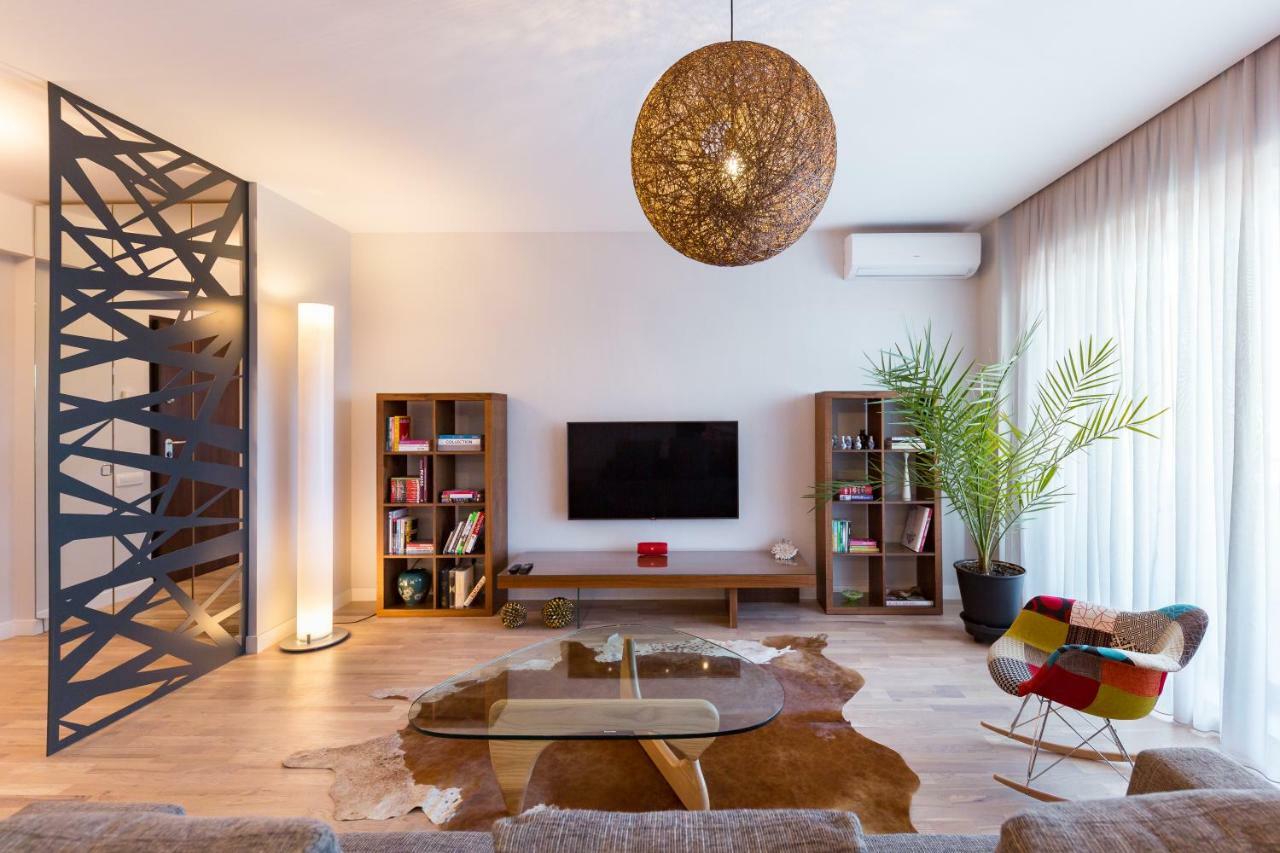 The Shades Of Grey-tranquil 4th-floor Baneasa Area Apartamento